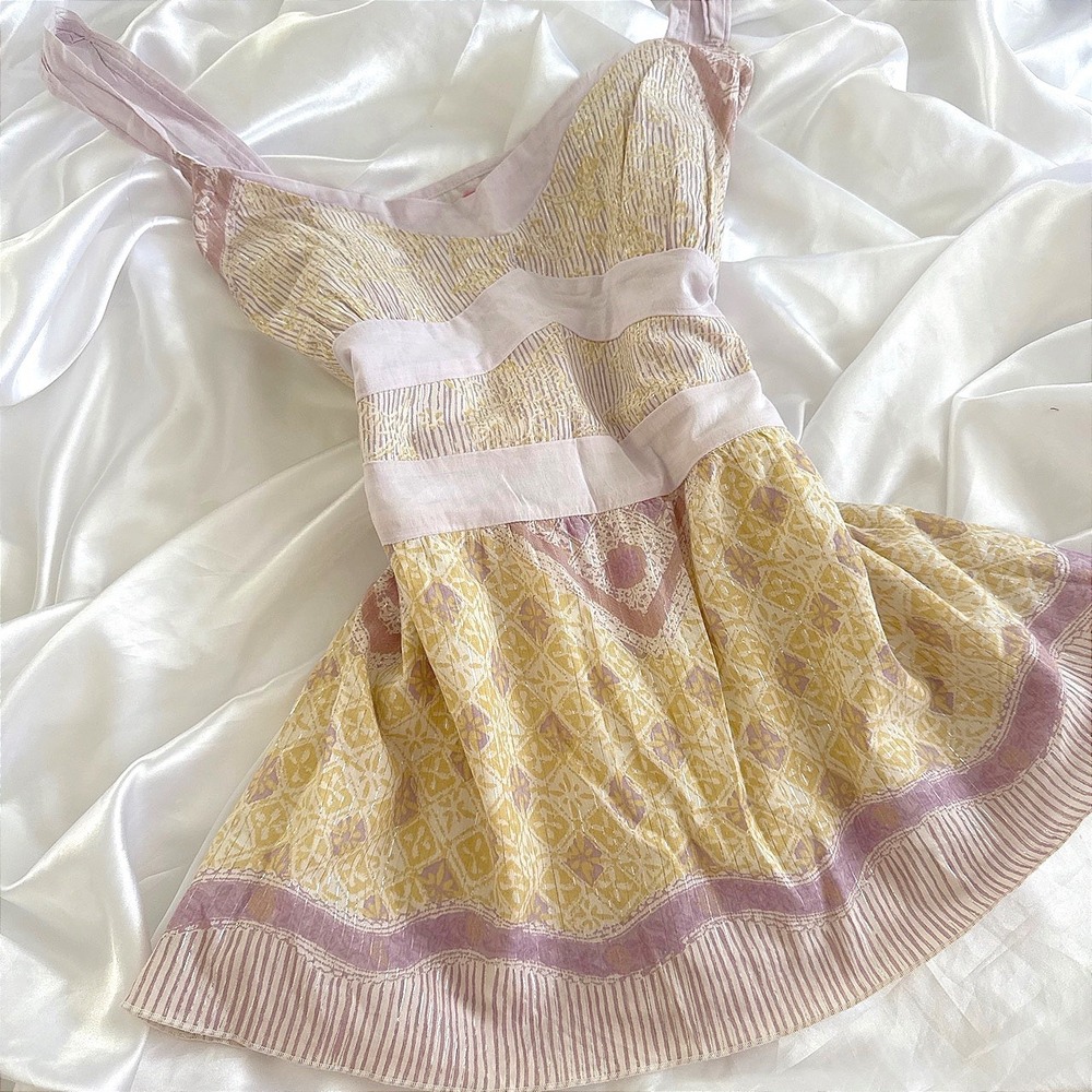 BCBGIRLS Lavender Yellow Geometric Metallic Cotton Babydoll Cami Top Medium